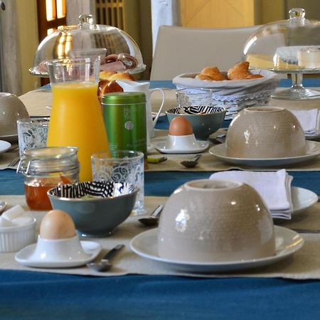 La Maison De Triboulet Chambres Et Table D'Hotes -Amboise- Pocé-sur-Cisse Dış mekan fotoğraf